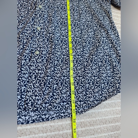 Roundtree & Yorke Blue and White Floral Casual Button Down Shirt Men’s XL - Picture 6 of 6